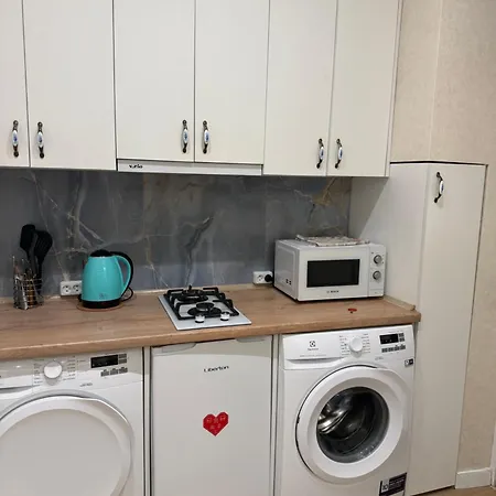 Luxury In Downtown 3 * לבוב