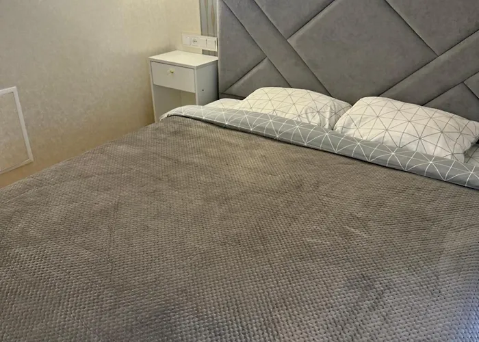 Luxury In Downtown 3 Апартаменти Львів