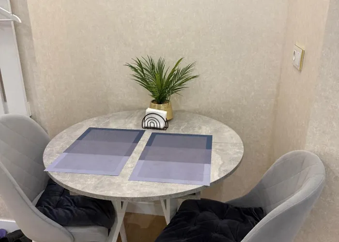 Luxury In Downtown 3