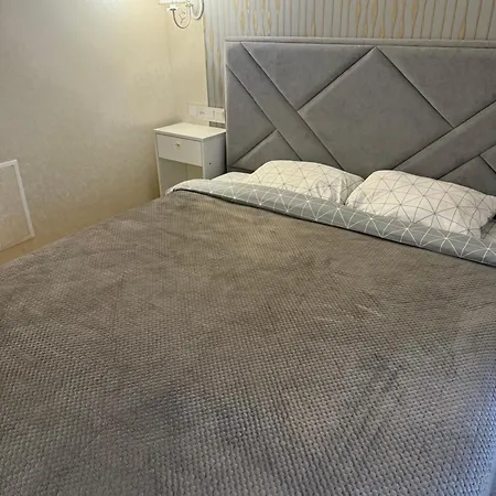 Luxury In Downtown 3 Apartament Lwów